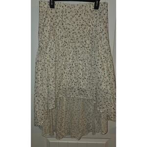 Vince Camuto High Low Floral Dress with Black and Gold Floral New without Tags